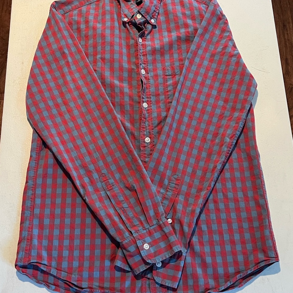 J. Crew Men's Red and Blue Checkered Slim Flex Washed Preppy Shirt, Size Medium
